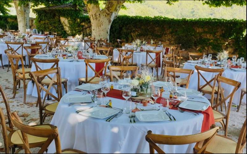 Décoratrice spécialiste du mariage près d'Aix en Provence, au Puy Sainte Réparade Juste un Rêve