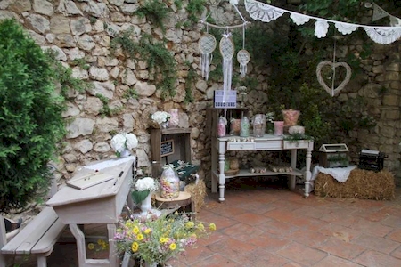 Décoration patio en pierre